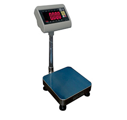 Digital platform scale with pillar-mounted indicator